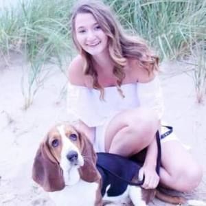 Meet your Posher, Calla